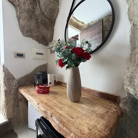 Emmejsuite Hotel
